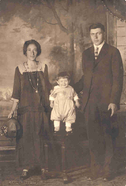 Photo of Pietro & Elvira Giorgi with child.